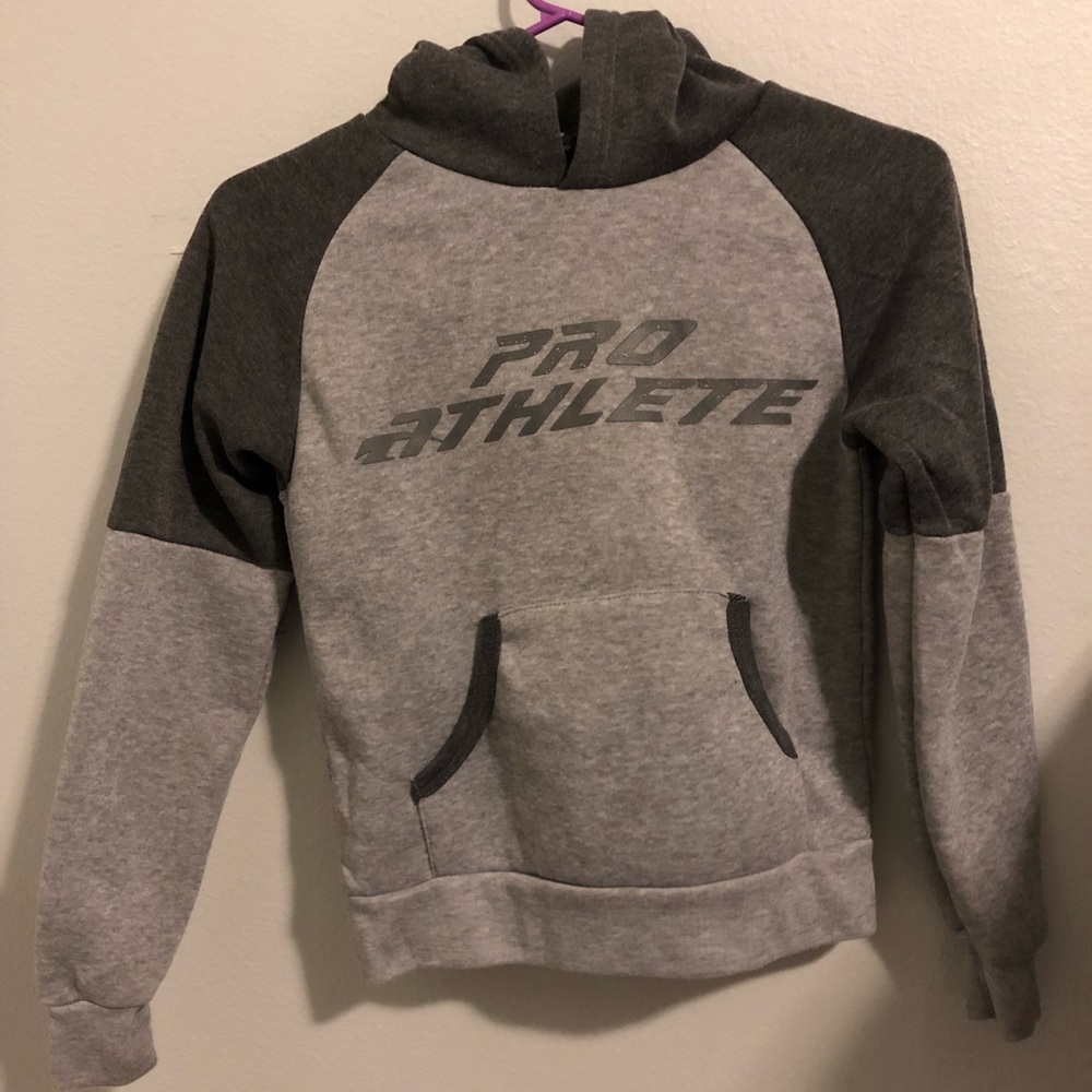 gray sweater for boys